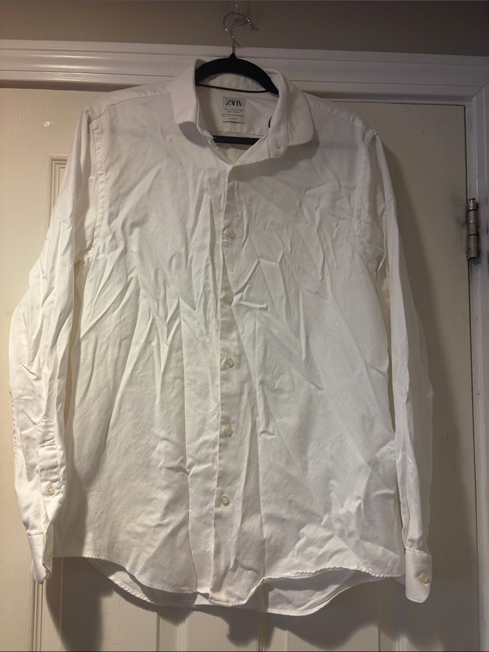 Zara White Long-Sleeve Button-Down Shirt